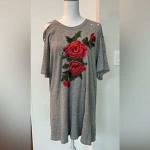 This over sized tee /dress is super comfy